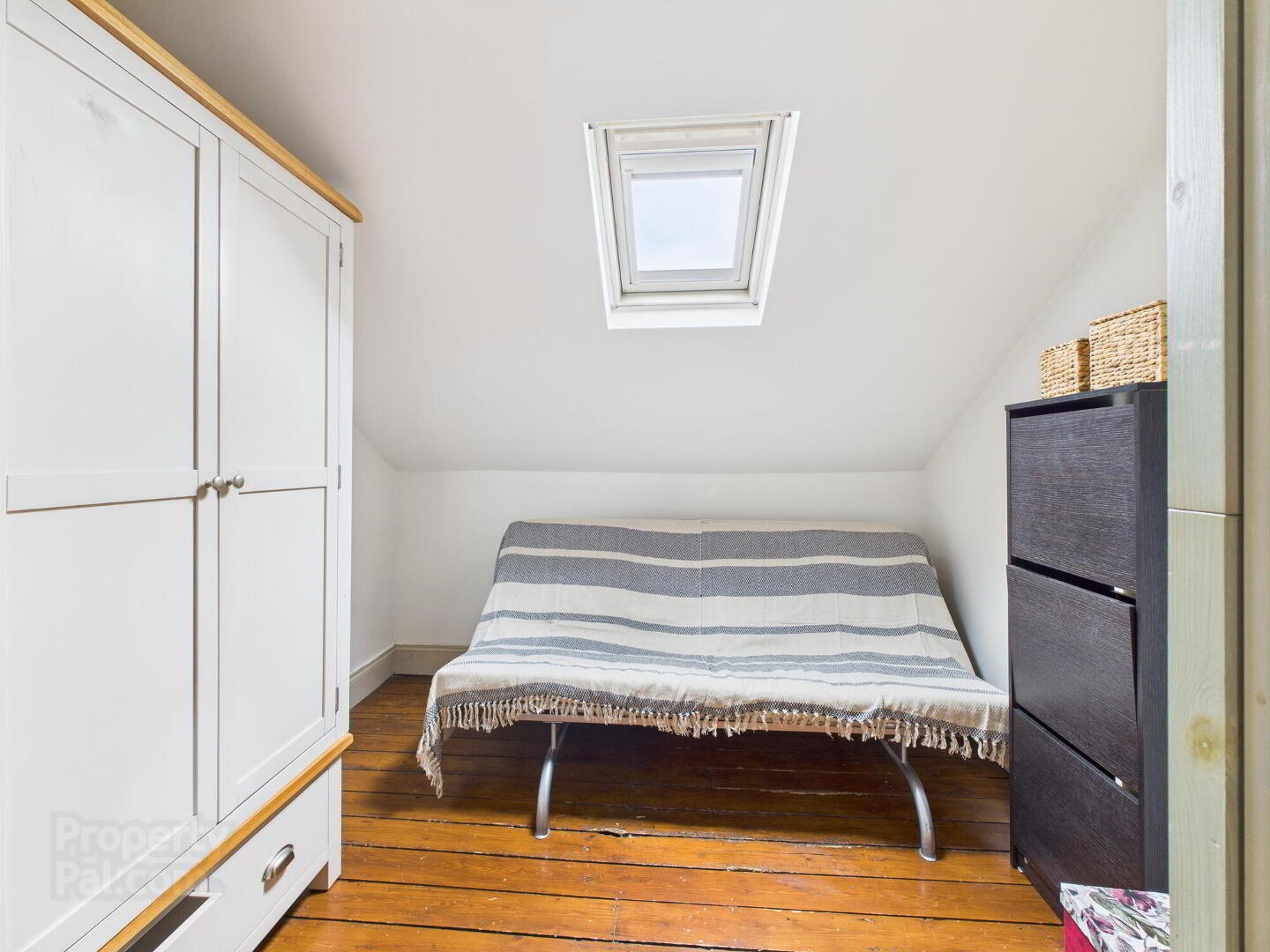 47 Haypark Avenue 25 of 27