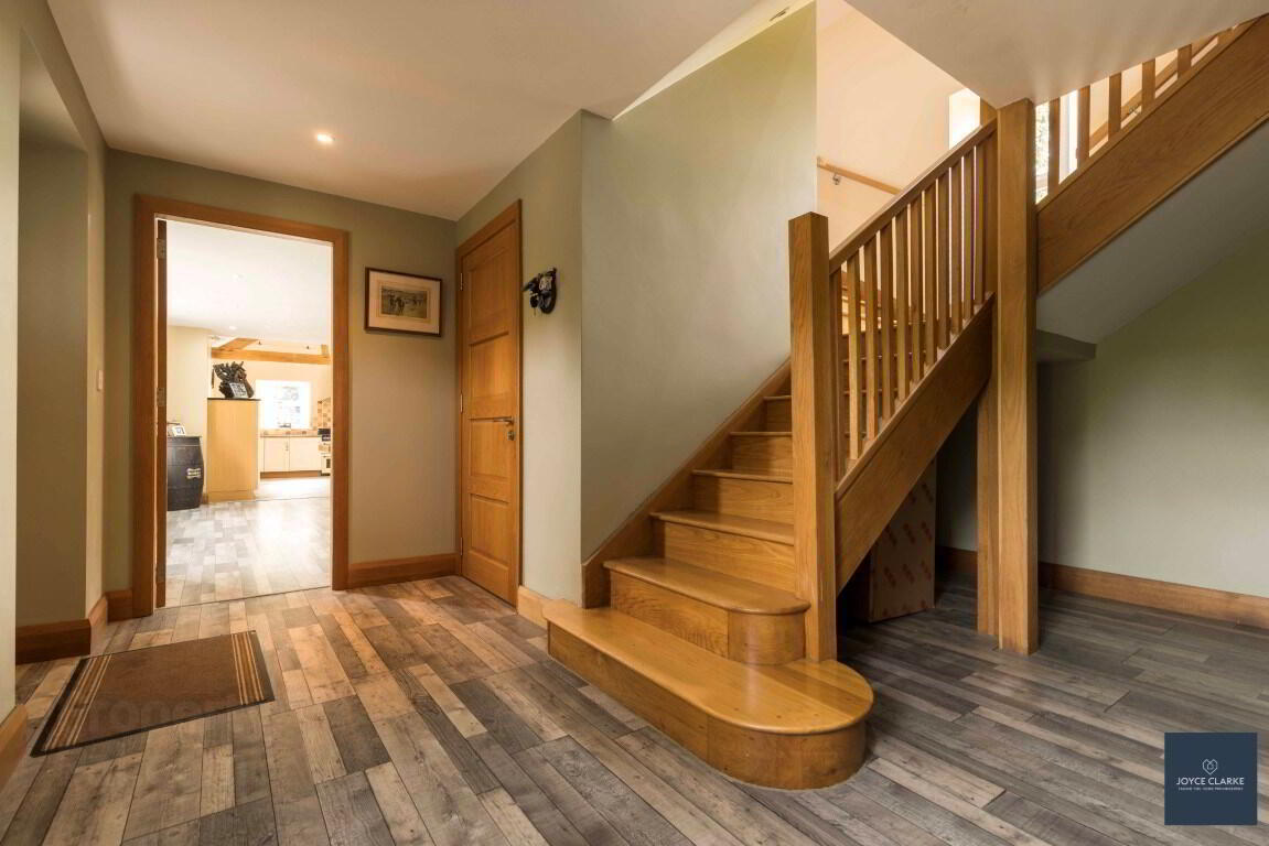 25b Magheralone Road 8 of 50