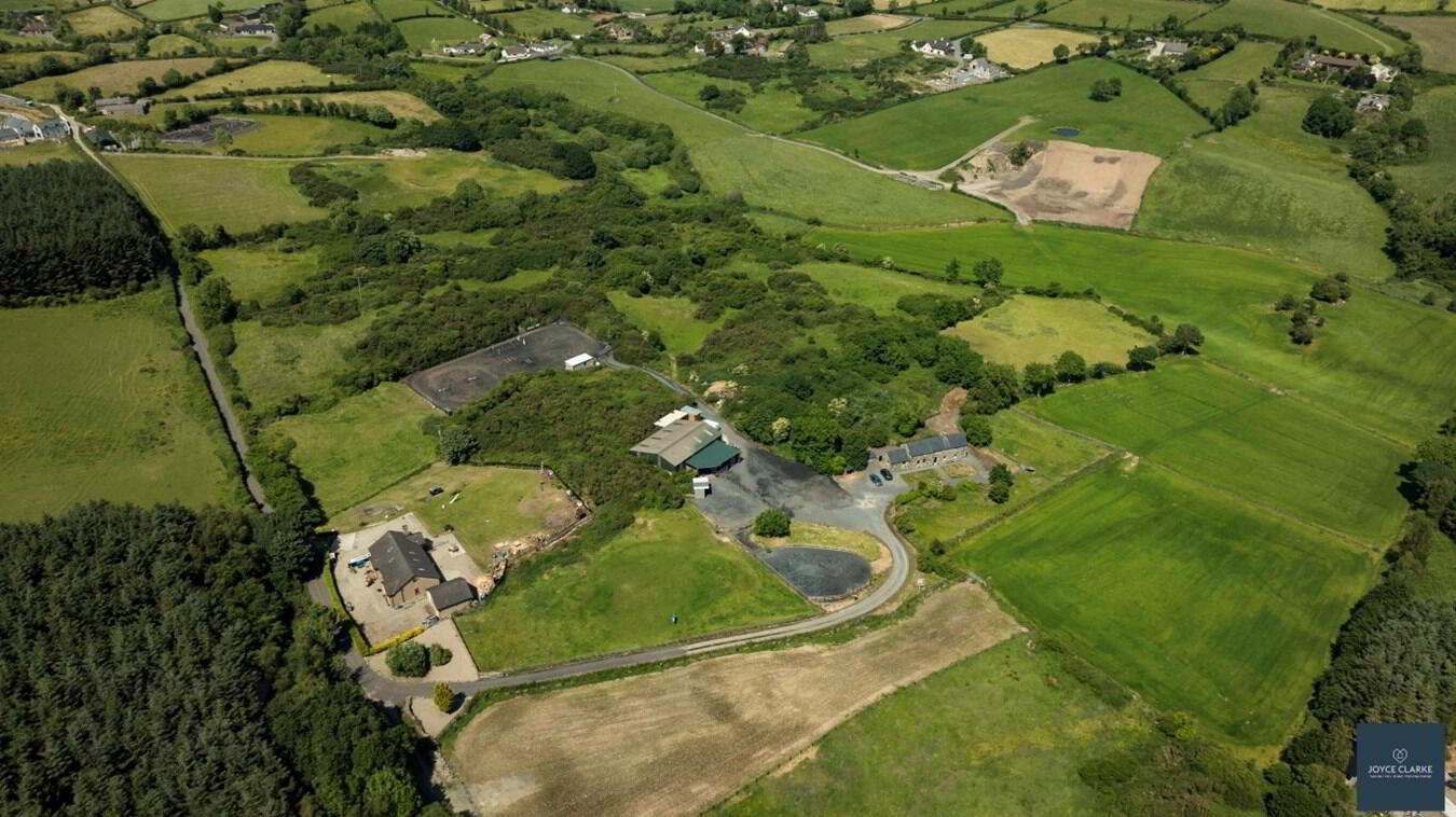 25b Magheralone Road 29 of 50