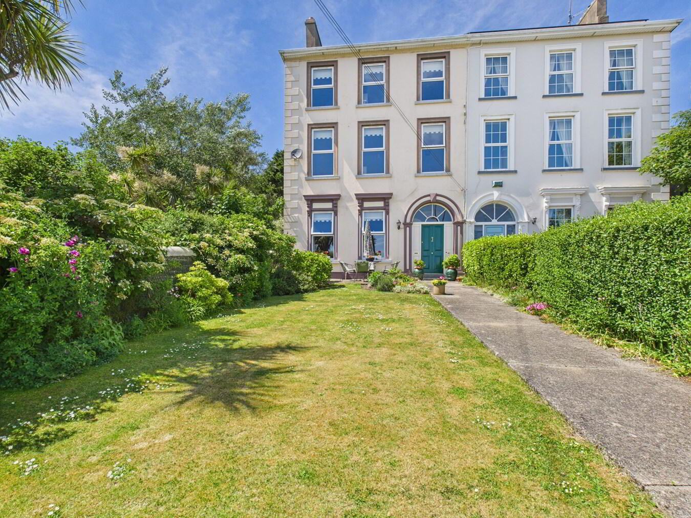 property description image