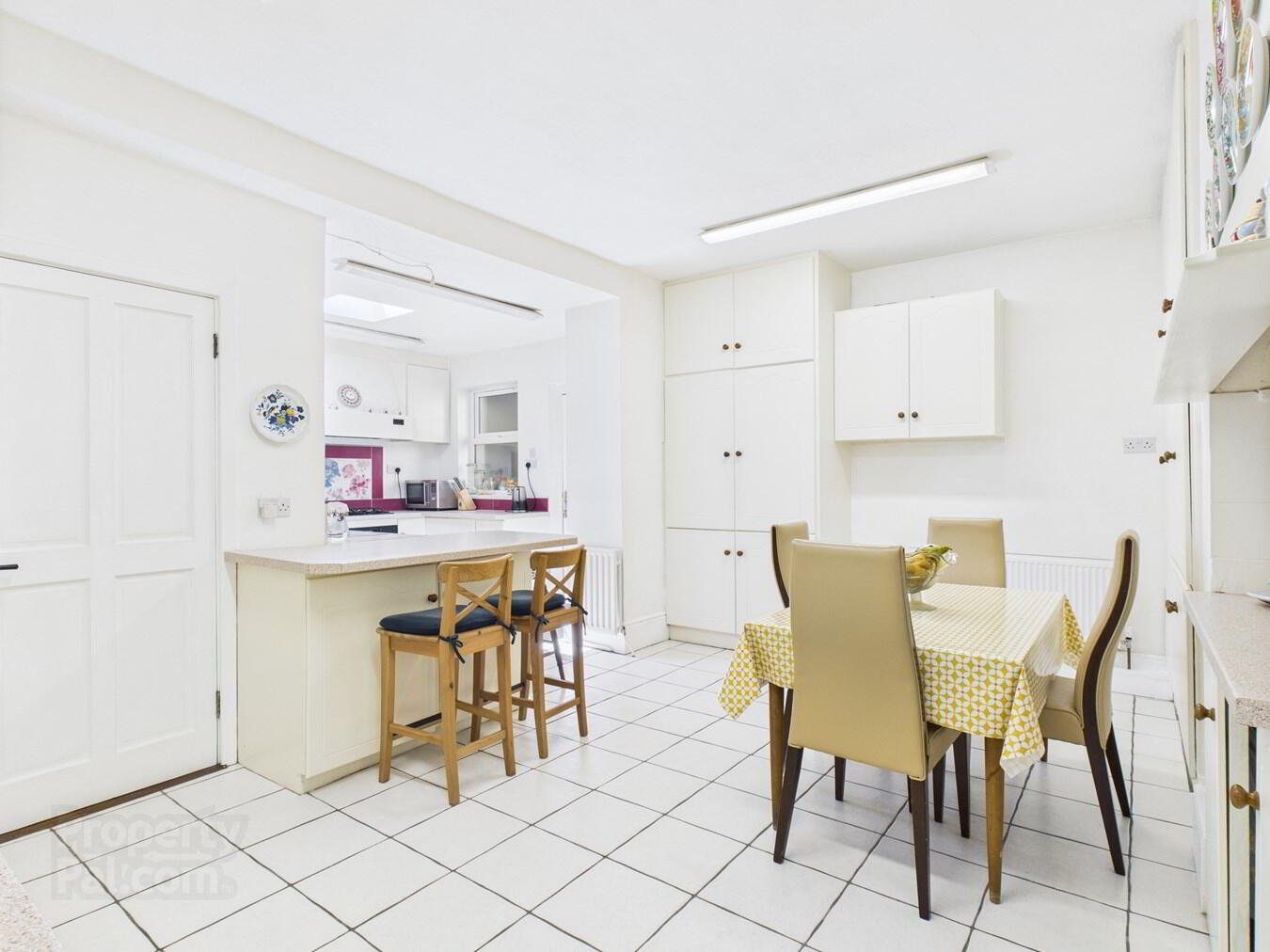 Rushmere House, Lower Branch Road 14 of 44