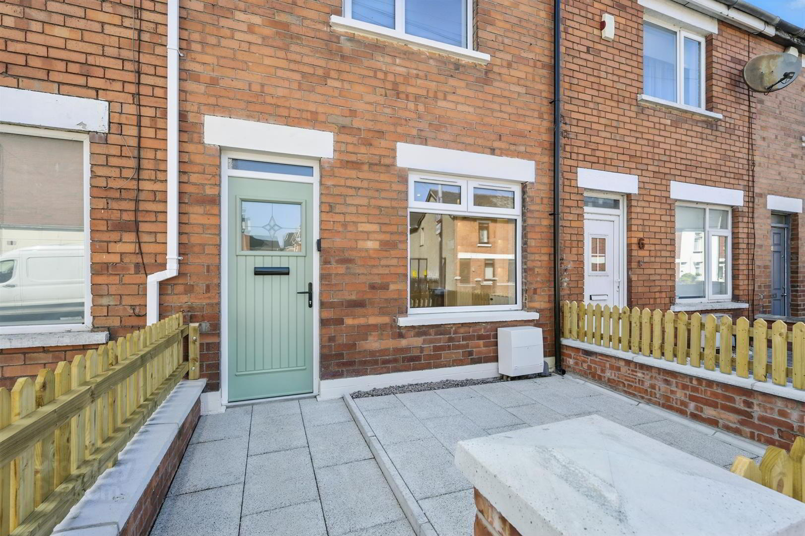 property description image