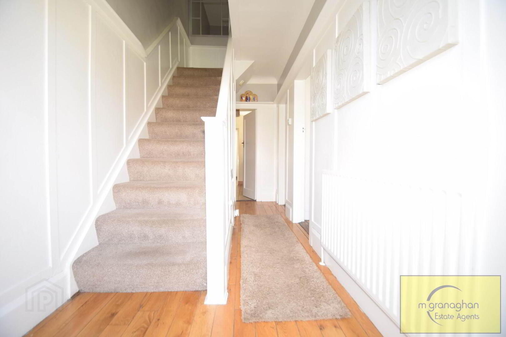 4 Ashton Avenue 5 of 34