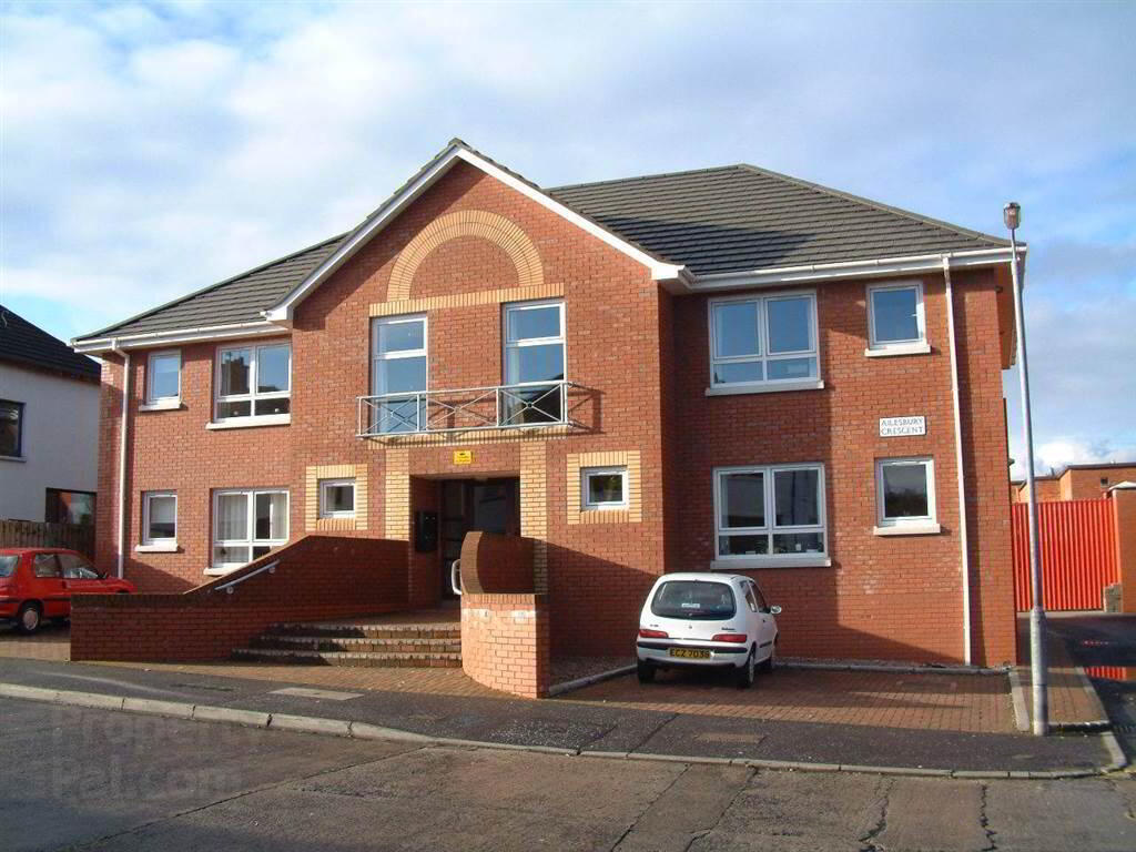 1, 7, Ailesbury Crescent 1 of 5