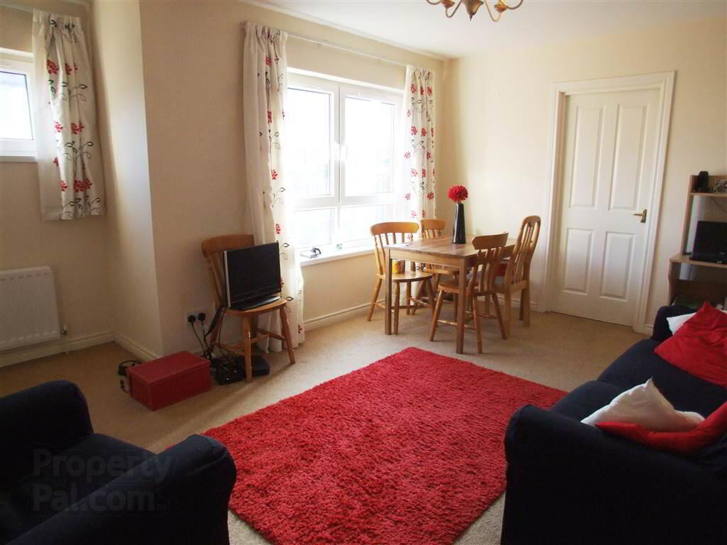 1, 7, Ailesbury Crescent 4 of 5