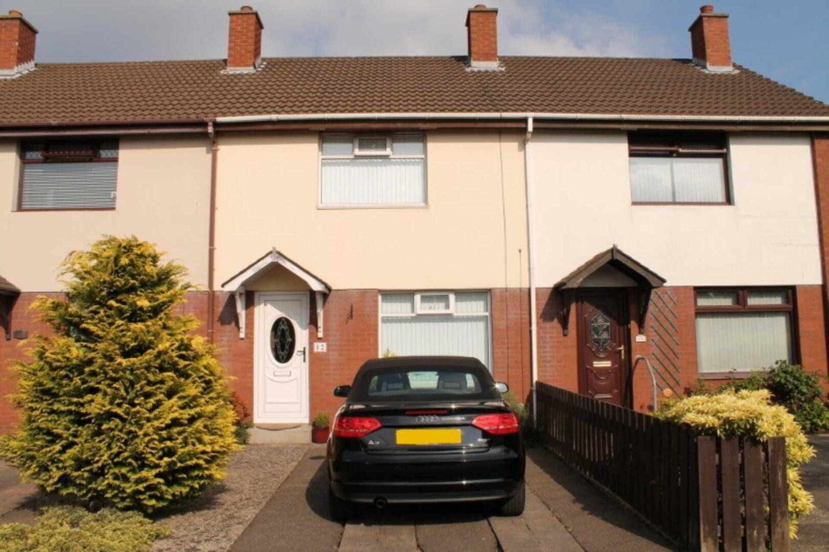 12 Mcarthur Court 1 of 8