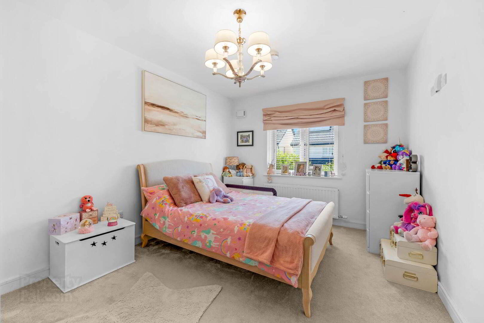 3 Churchfields 16 of 33