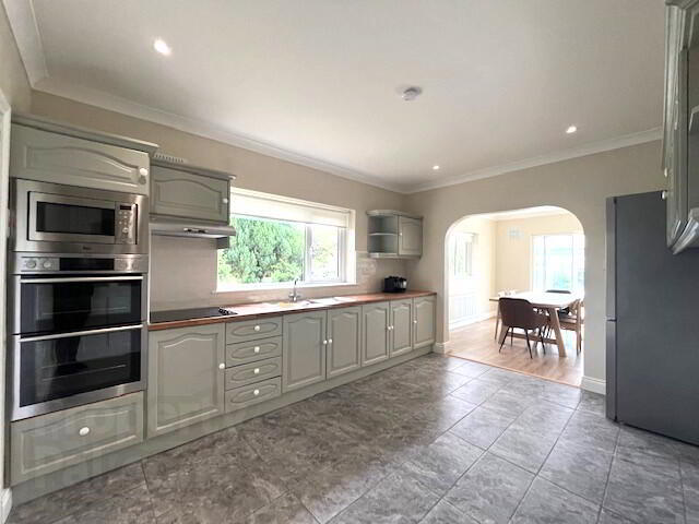 Ashfield 6 of 35