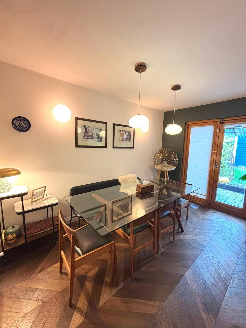 Fernleigh Grove 6 of 21