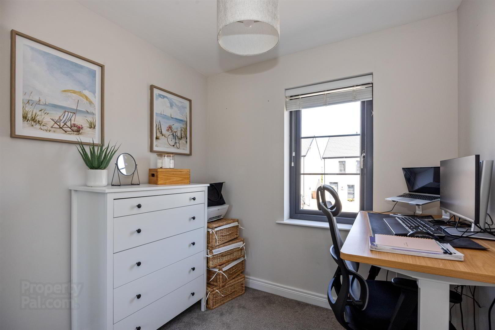 17 Little Enler Lane 20 of 24