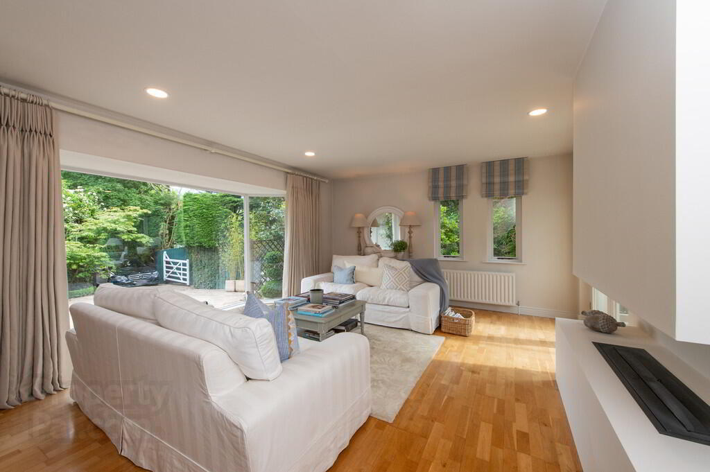 "Brambles", 12b Lenamore Avenue 4 of 37