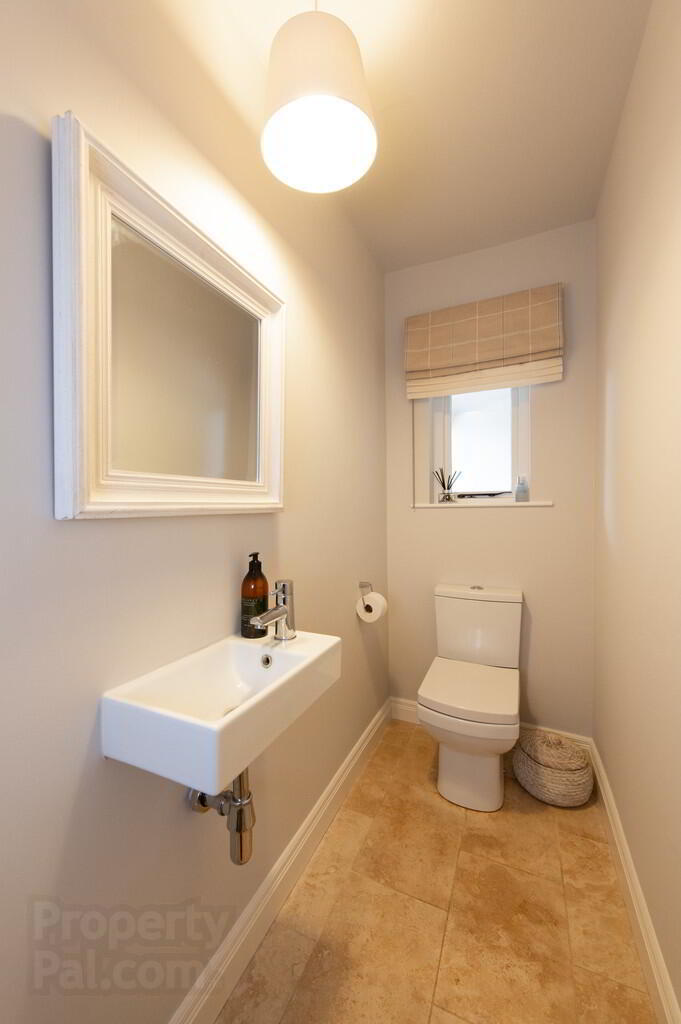 "Brambles", 12b Lenamore Avenue 16 of 37