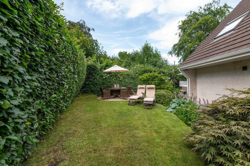 "Brambles", 12b Lenamore Avenue 36 of 37