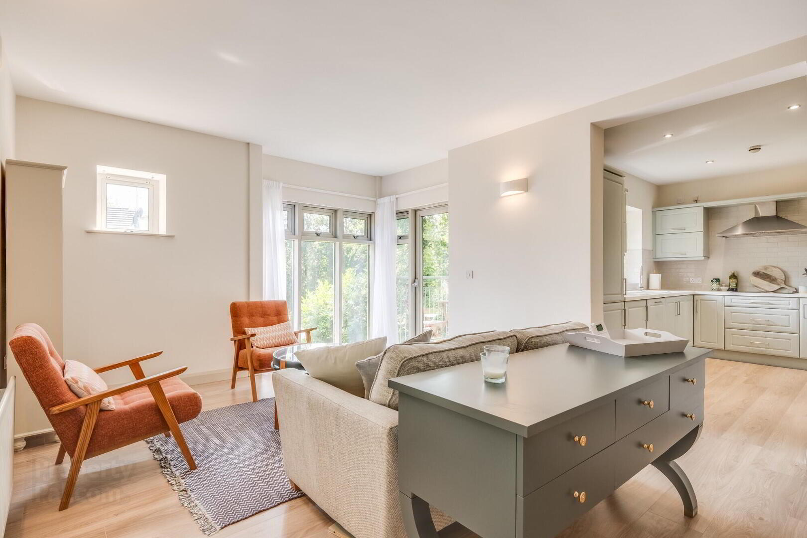 3 Laurel Grove 4 of 20