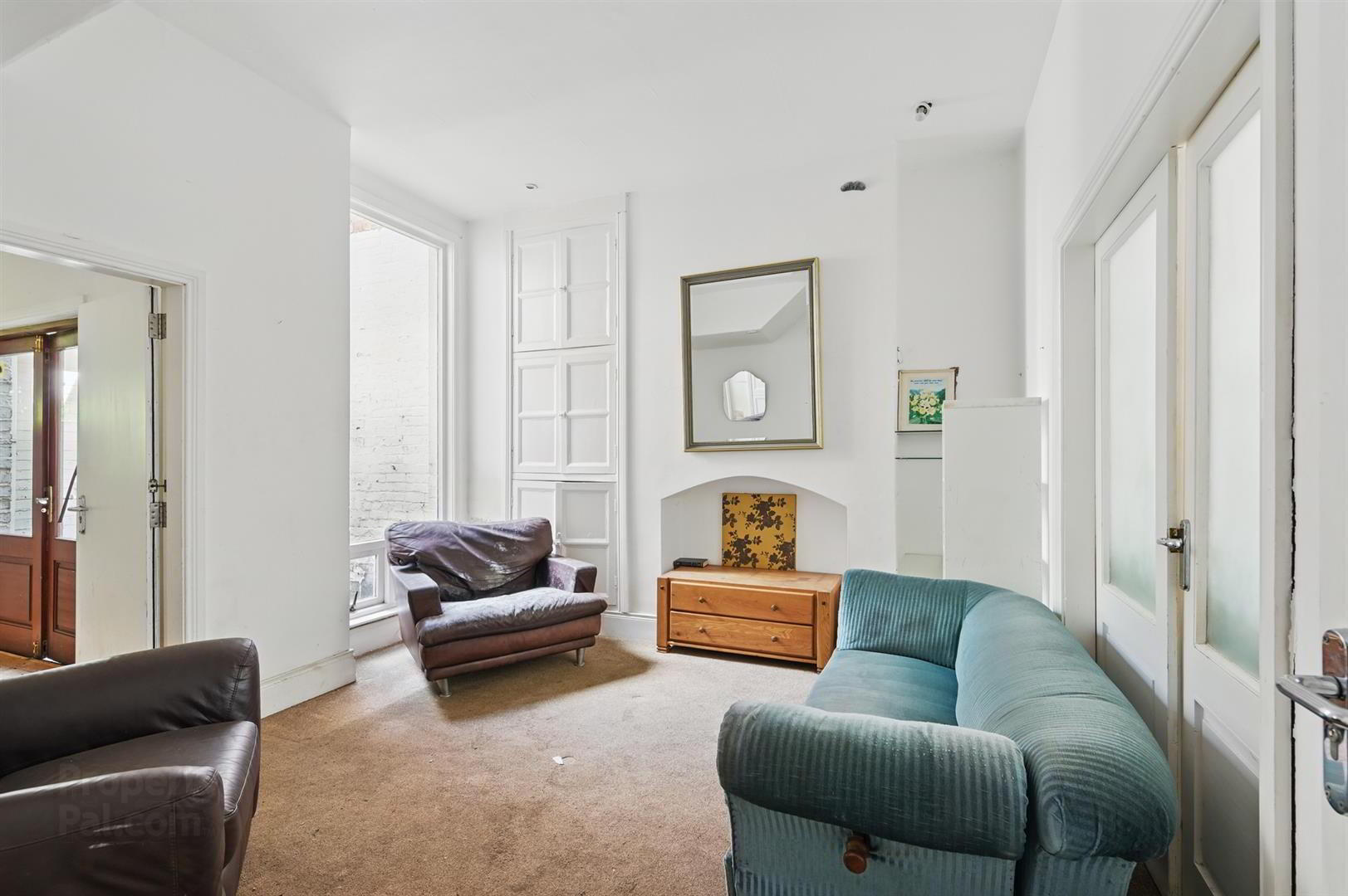 9 Adelaide Avenue 4 of 18