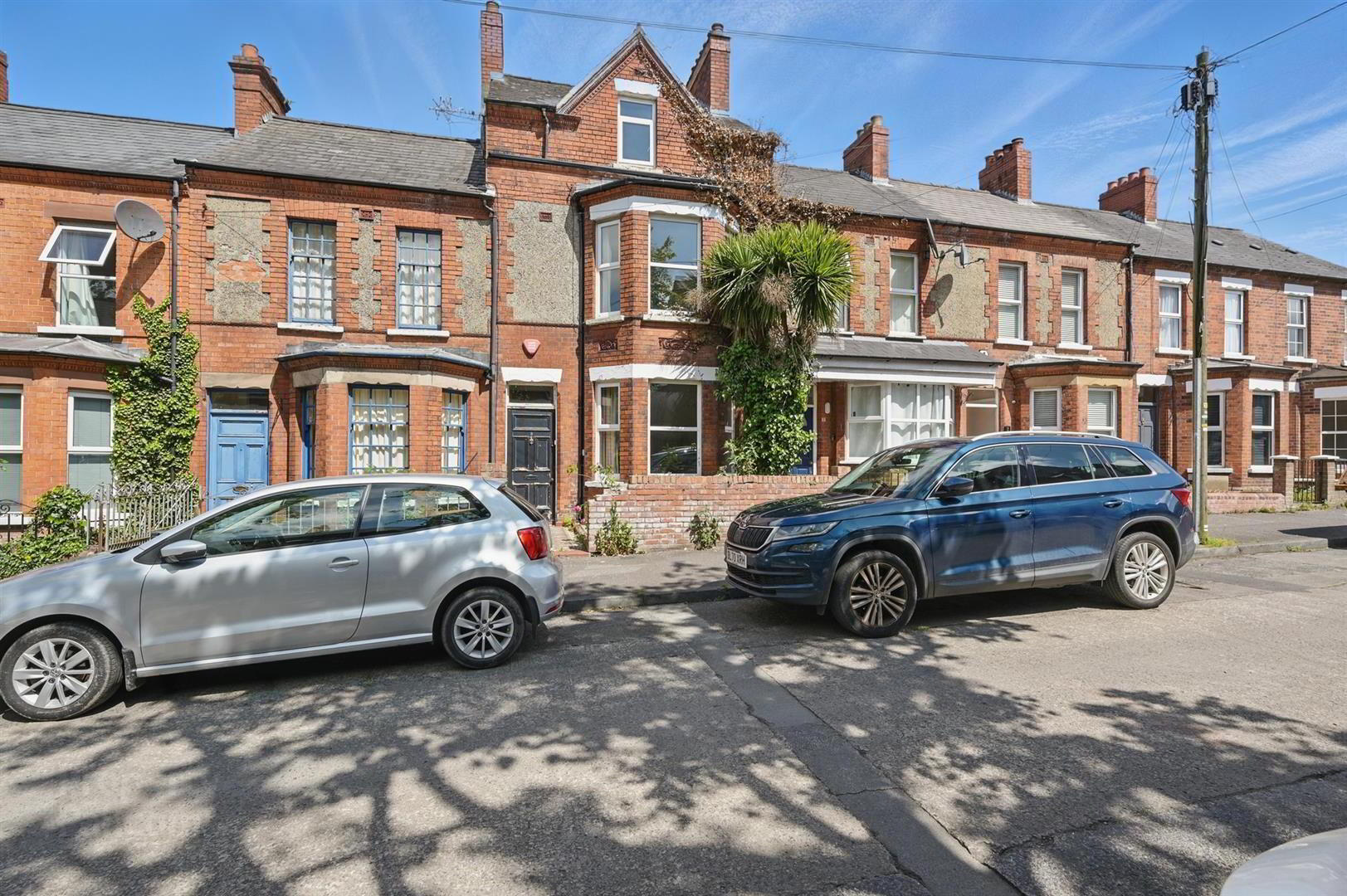 9 Adelaide Avenue 1 of 18