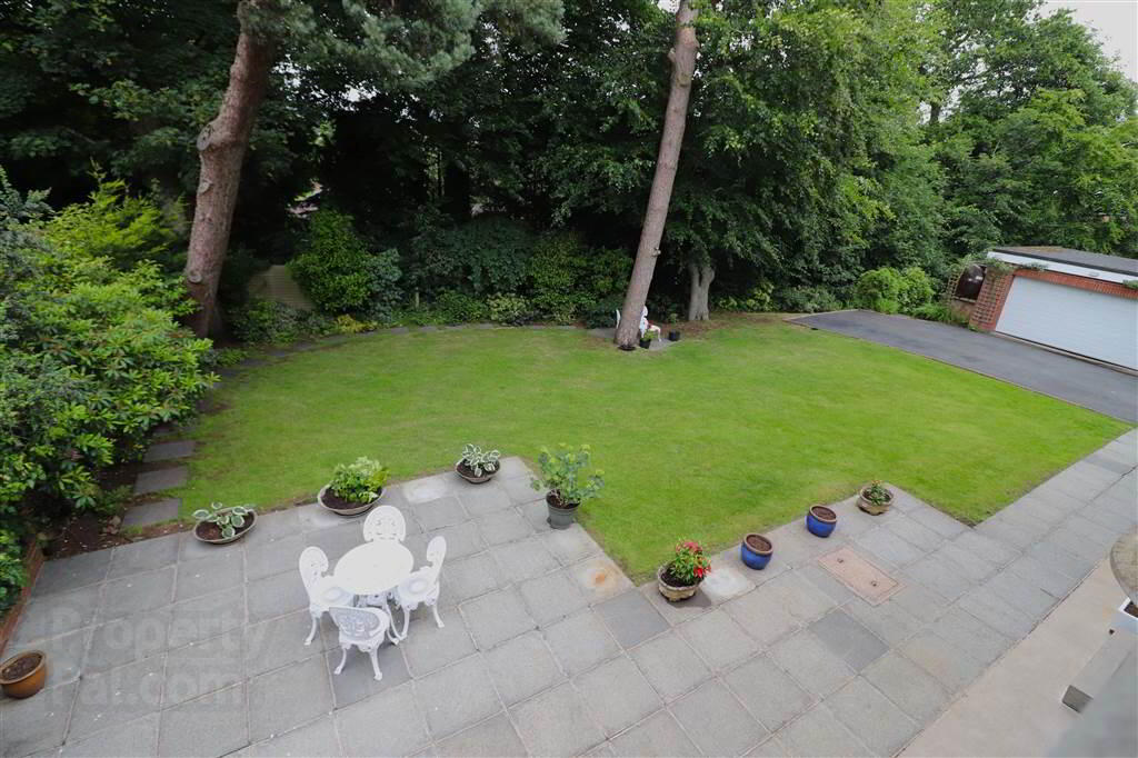11 Richmond Court 18 of 24