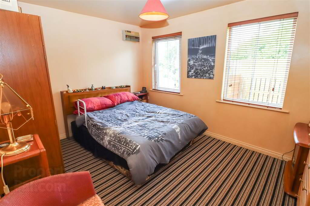 1 Dunlady Court 8 of 11