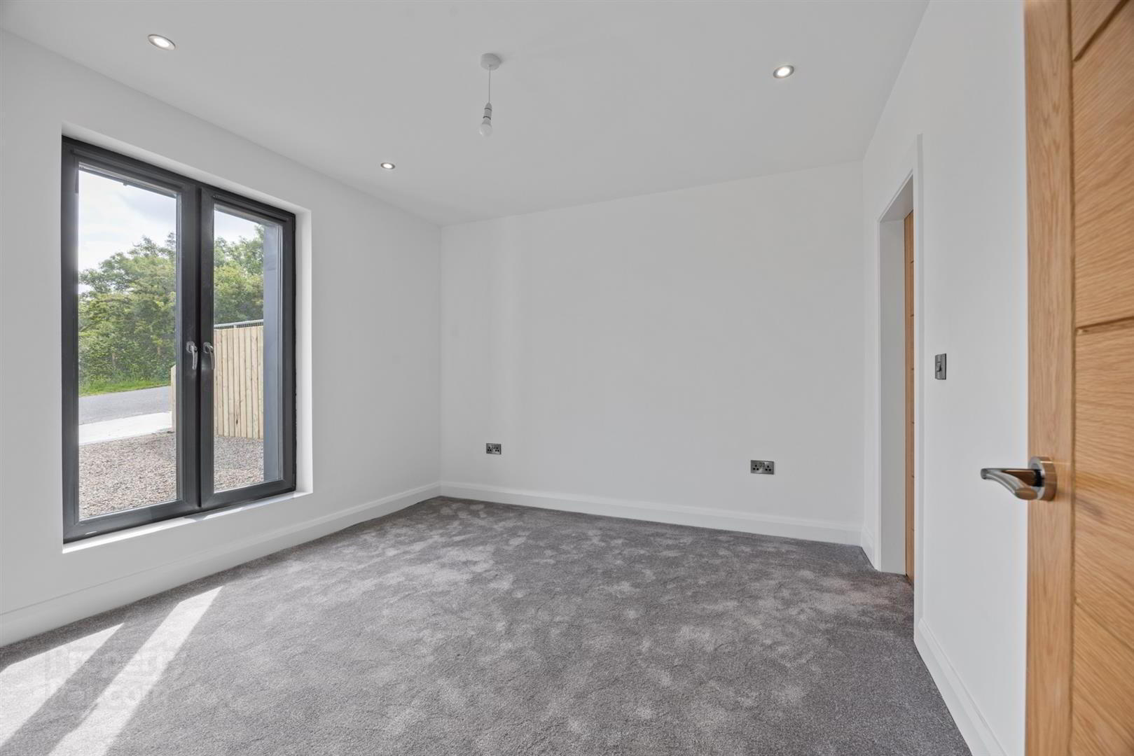 Quarry Manor, 9 Middle Braniel Road 23 of 67