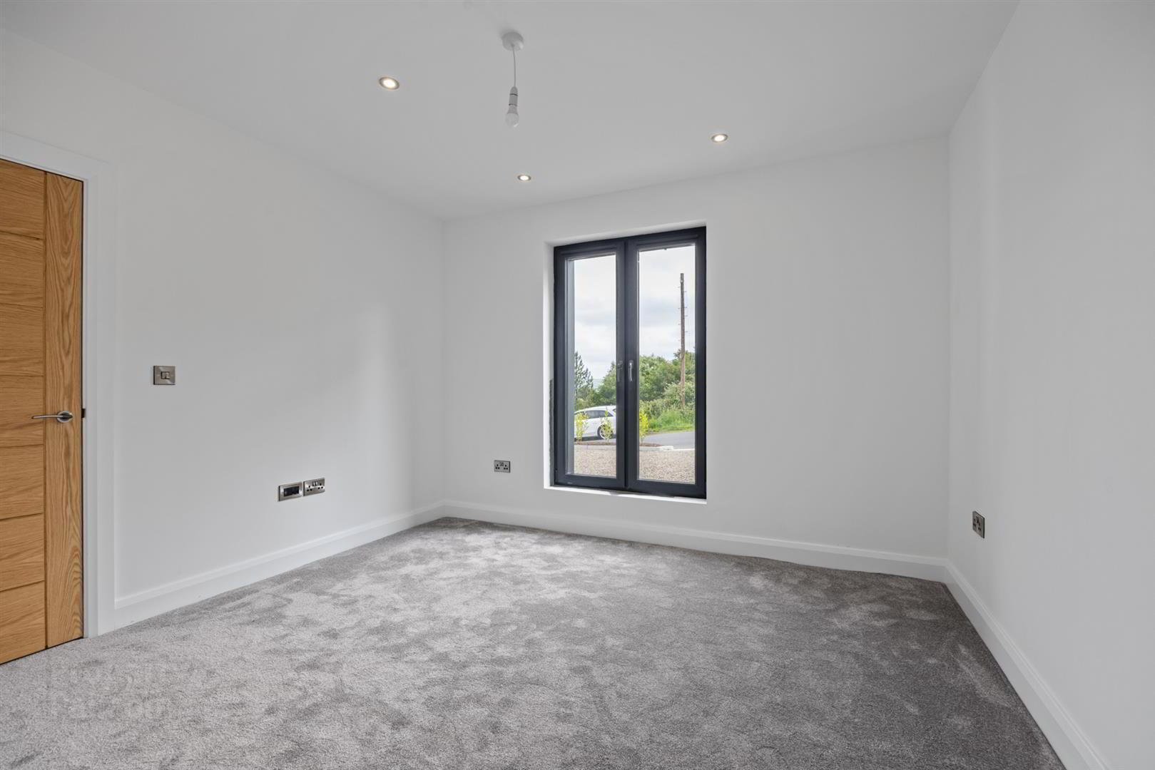 Quarry Manor, 9 Middle Braniel Road 54 of 67