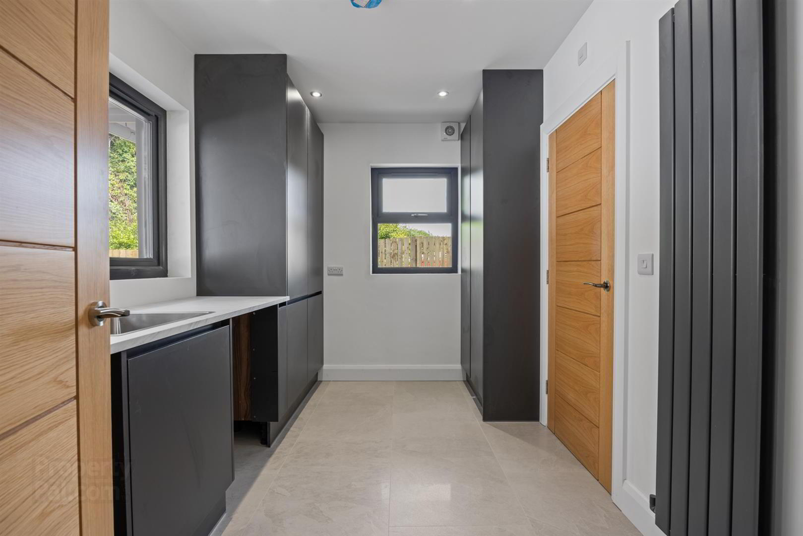 Quarry Manor, 9 Middle Braniel Road 51 of 67