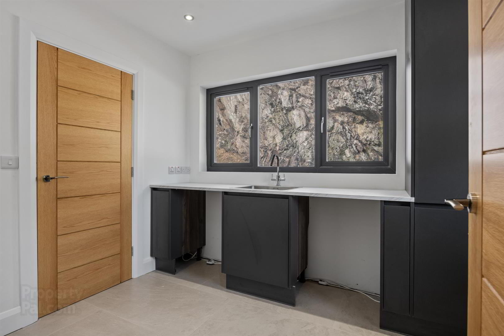 Quarry Manor, 9 Middle Braniel Road 50 of 67