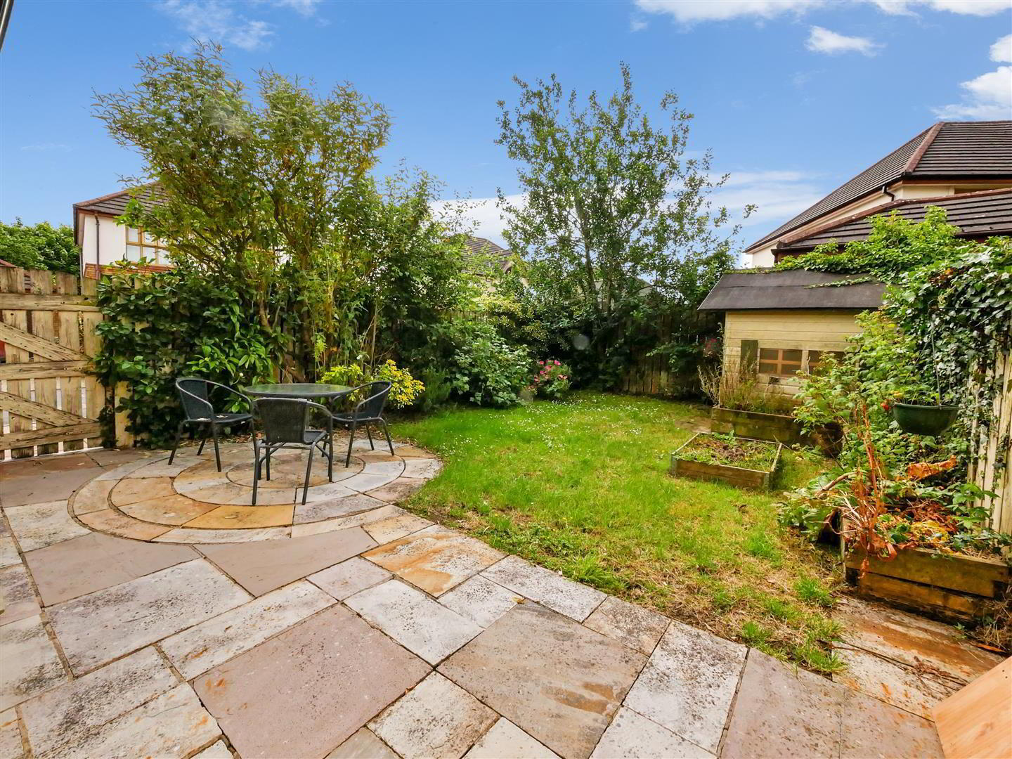 48 Woodrow Gardens 18 of 20