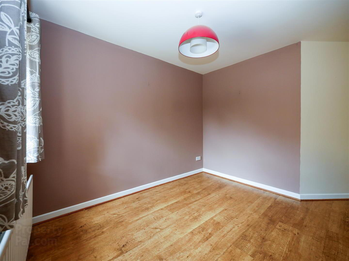 48 Woodrow Gardens 11 of 20