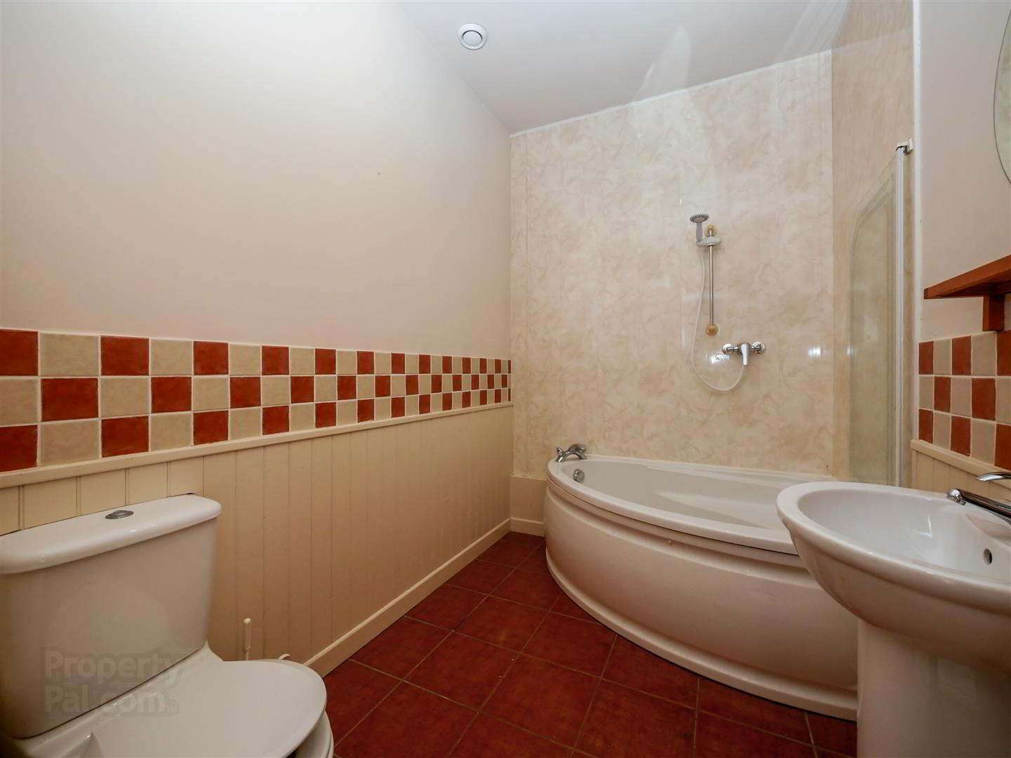 48 Woodrow Gardens 16 of 20