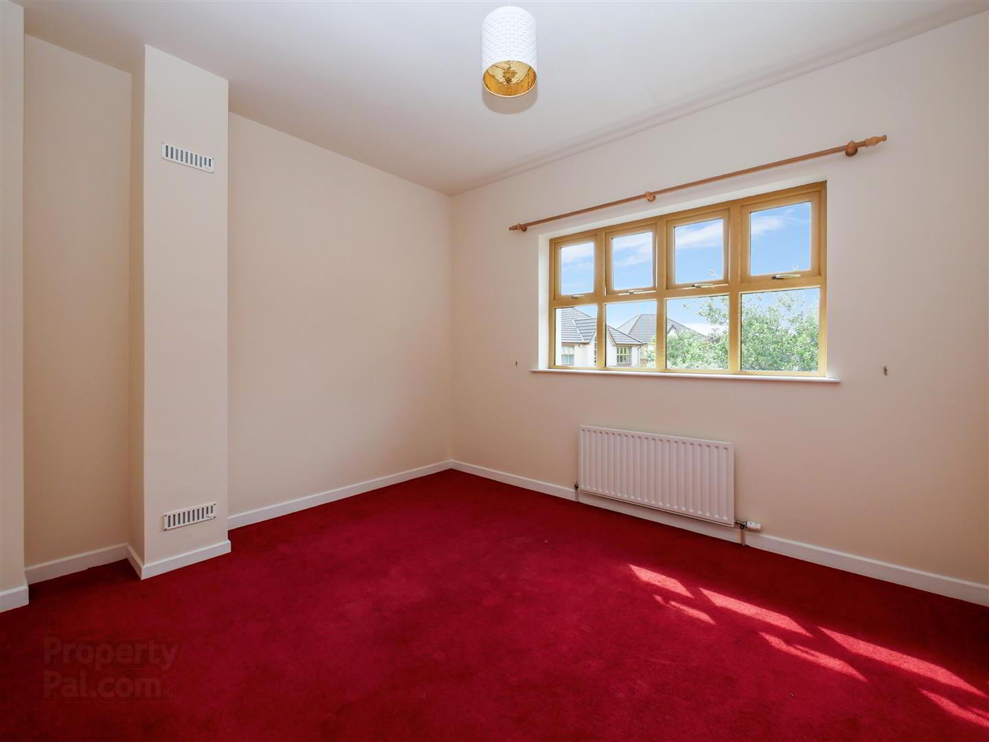48 Woodrow Gardens 14 of 20