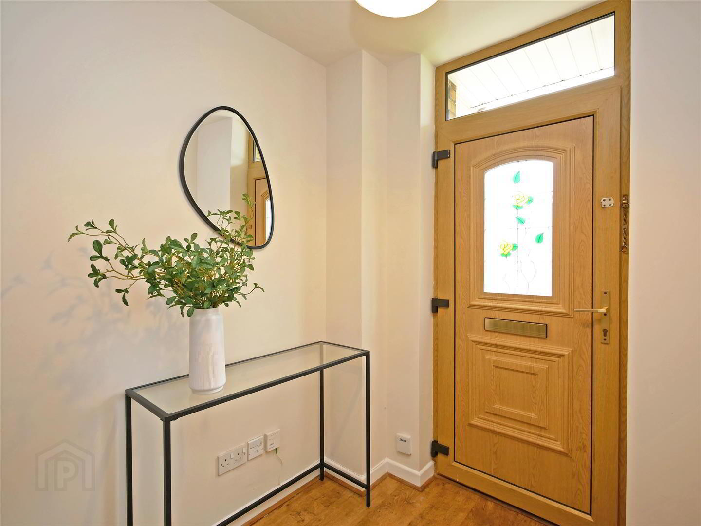 48 Woodrow Gardens 5 of 31