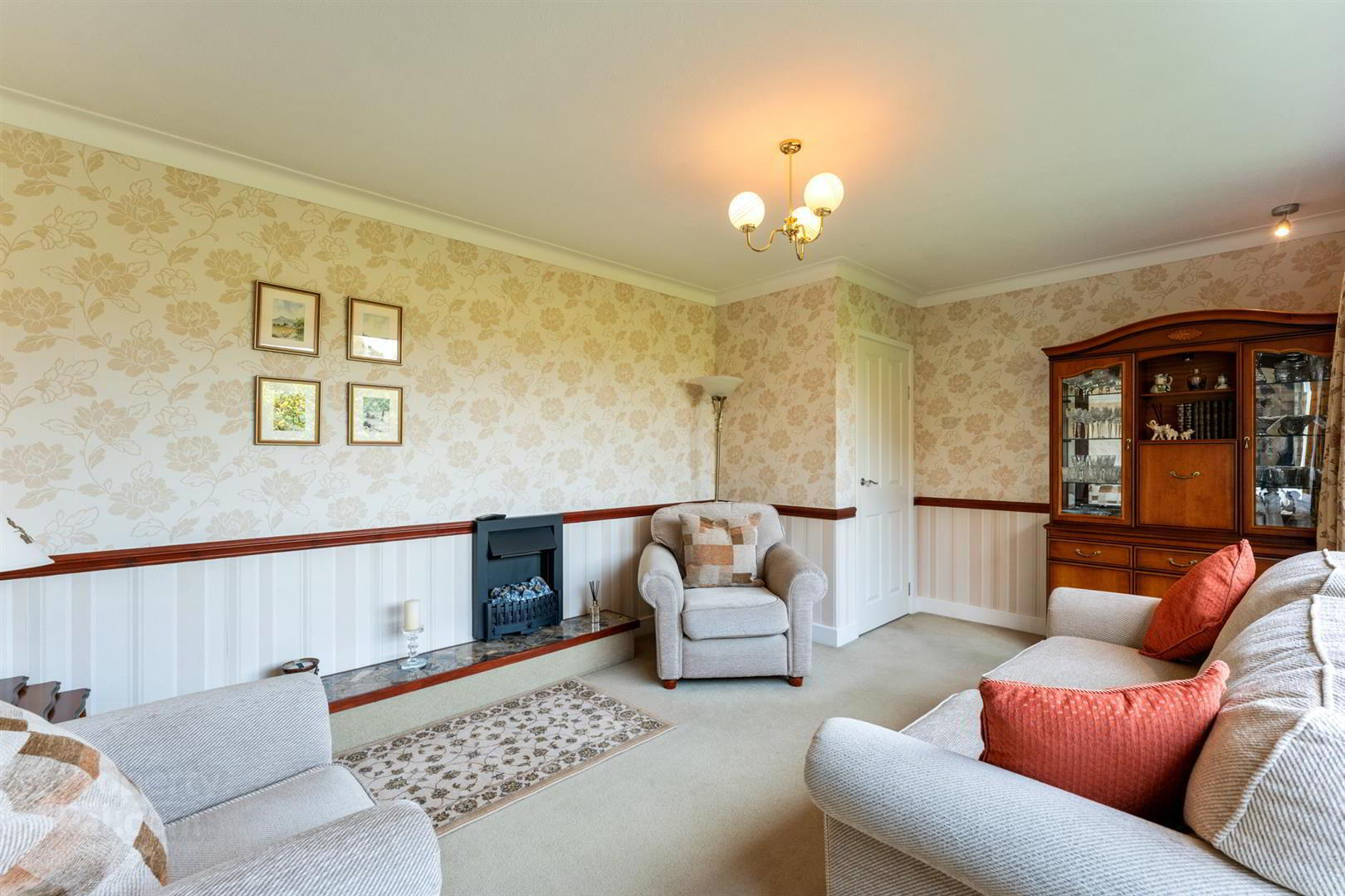 12 Kensington Gardens West 6 of 31