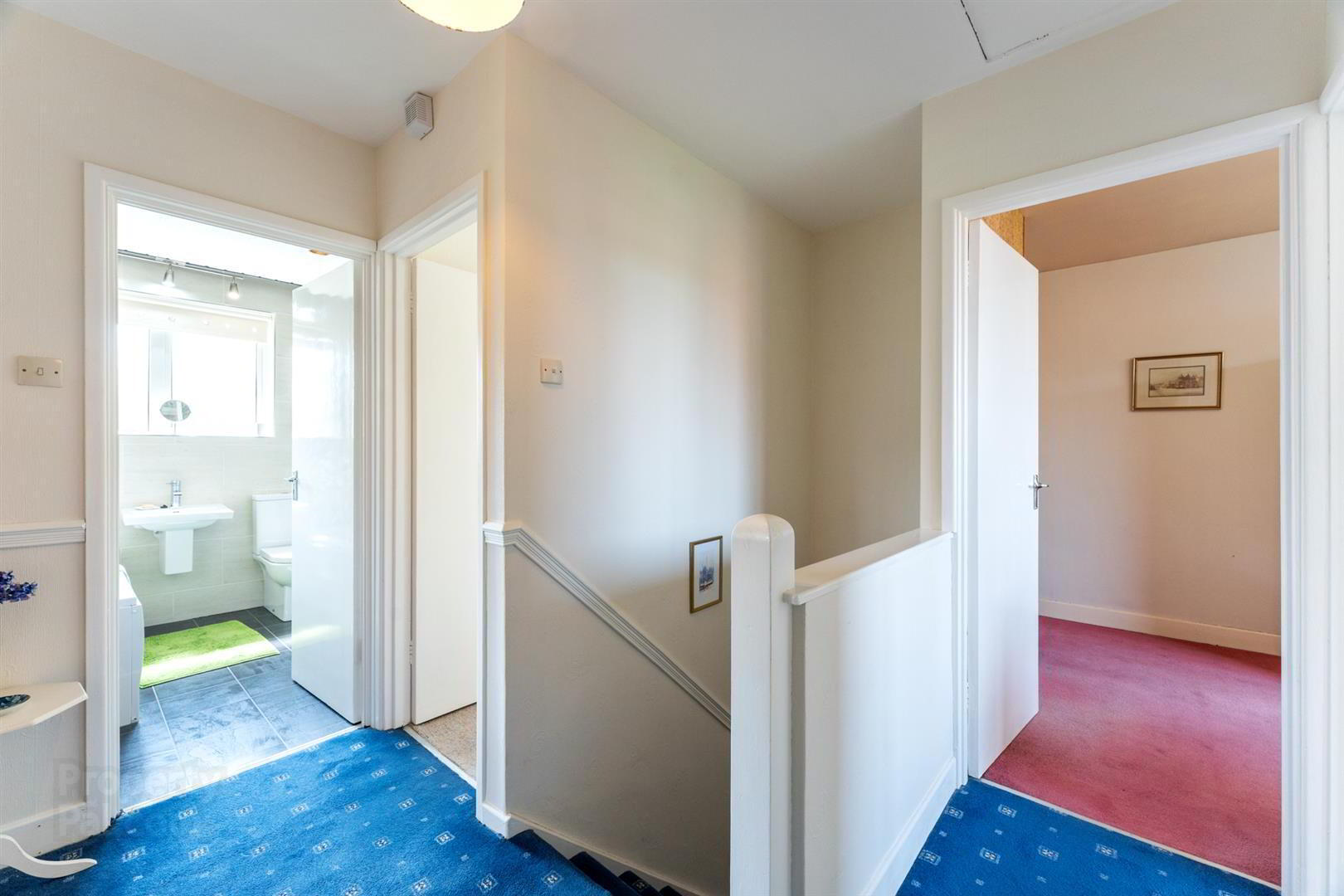 12 Kensington Gardens West 14 of 31