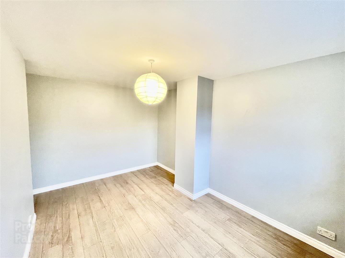 17 Demesne Crescent 13 of 17