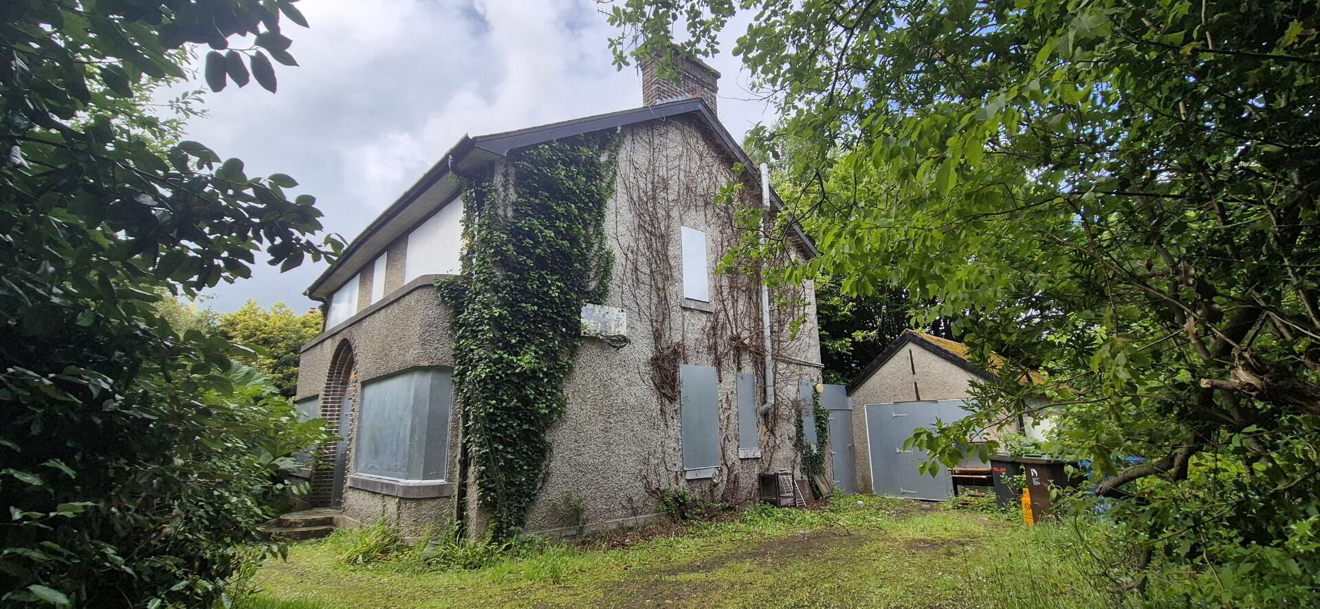 30 Culmore Road 1 of 30