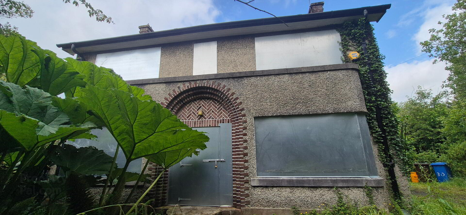 property description image