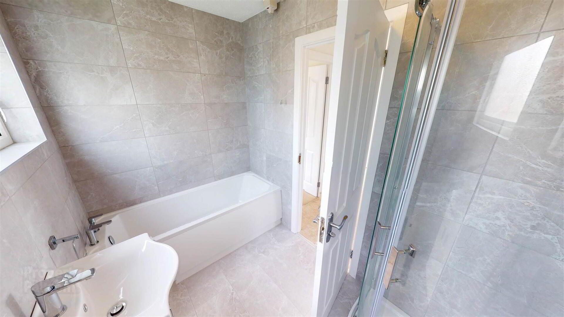 38 Strangford Road 14 of 19