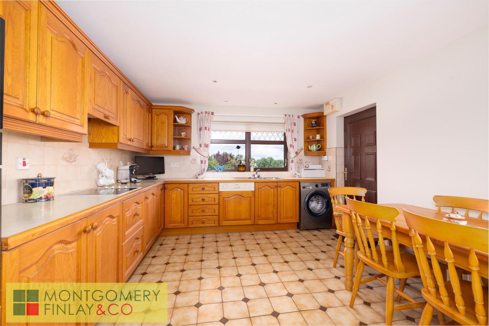 87 Crevenish Road 14 of 30