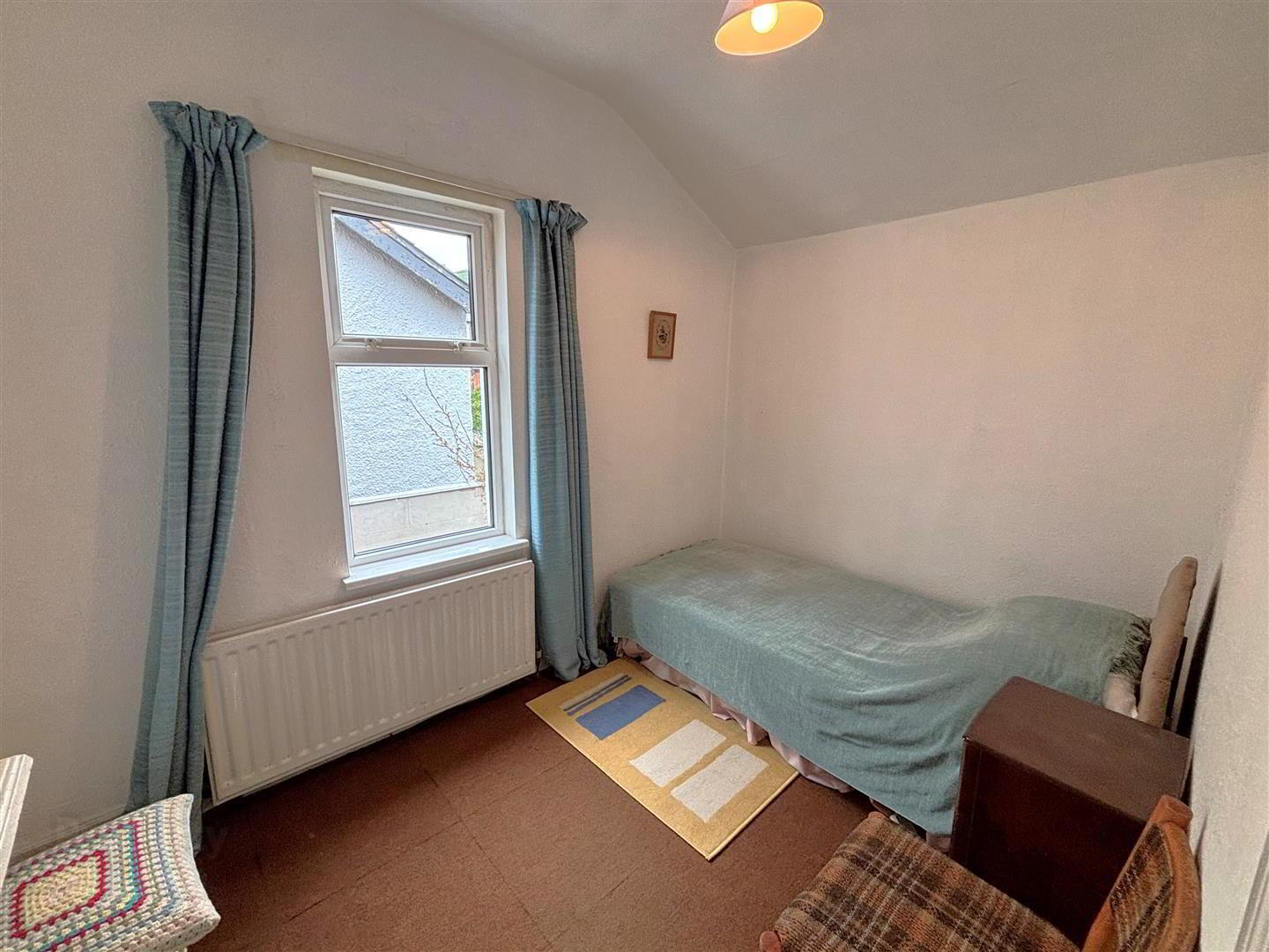 35 Ophir Gardens 23 of 34