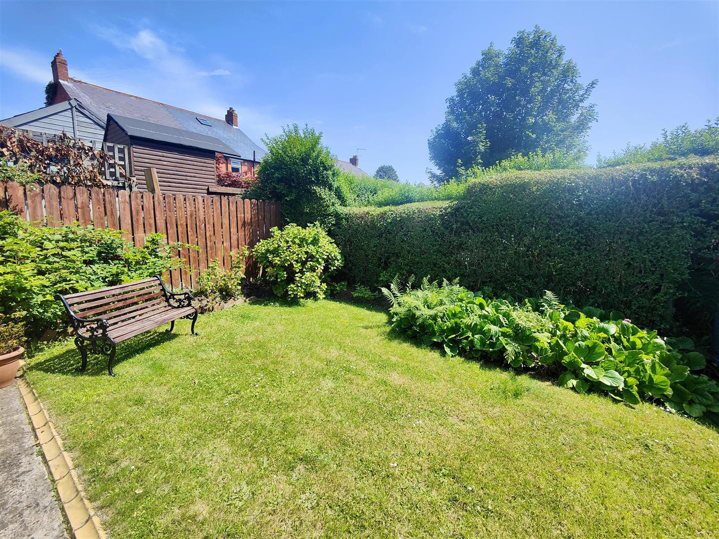 35 Ophir Gardens 32 of 34