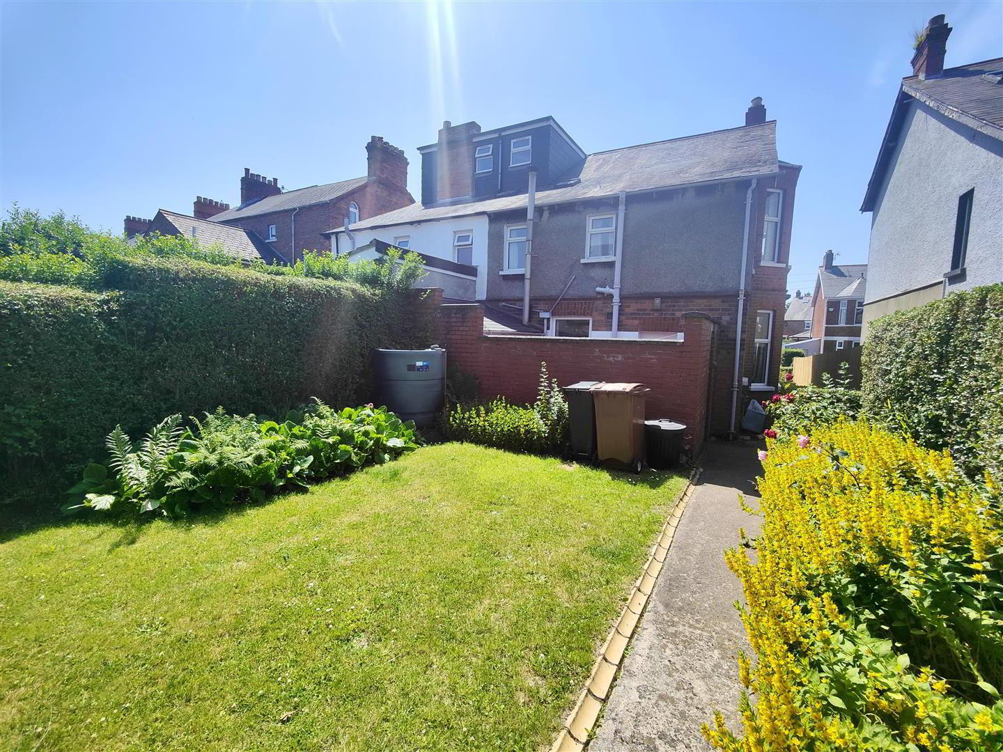 35 Ophir Gardens 33 of 34