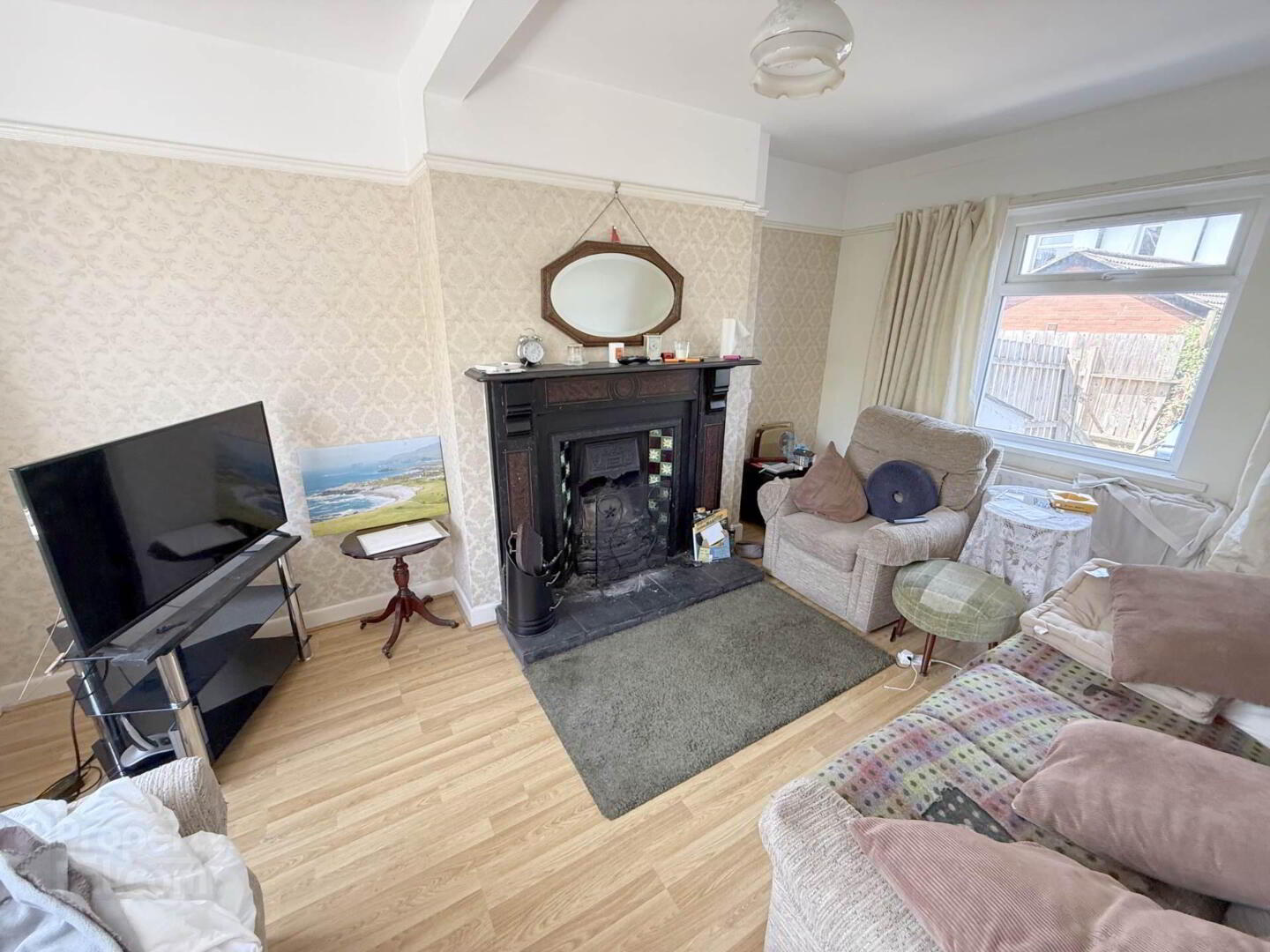 13 Chesham Drive 3 of 11