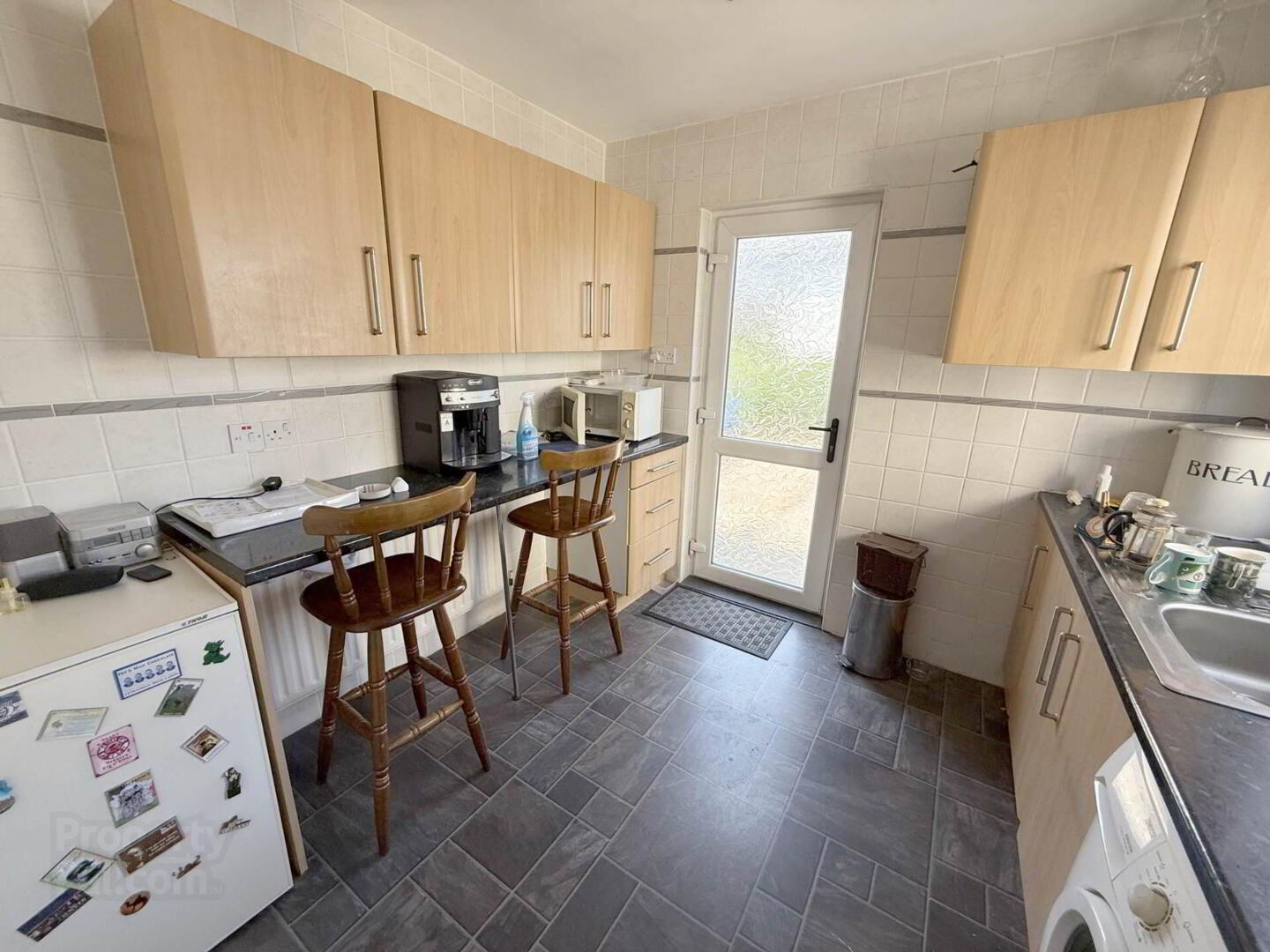 13 Chesham Drive 5 of 11