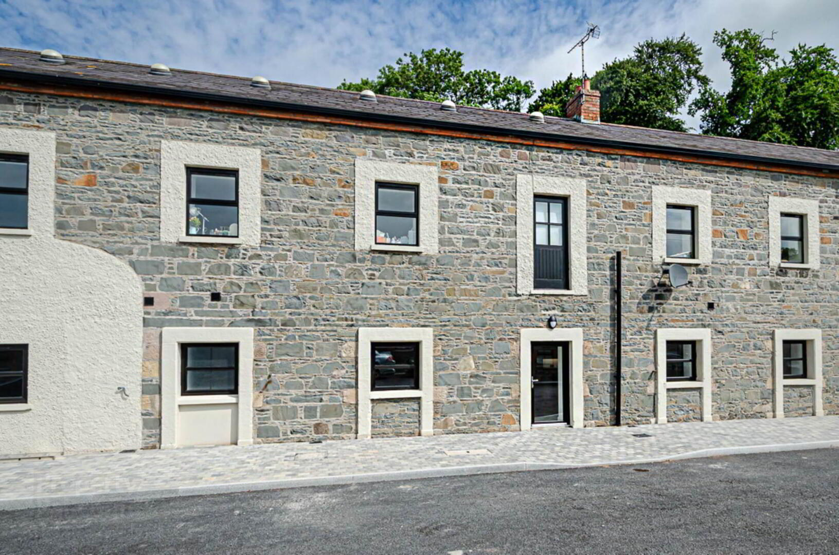 2 Tullygarvan Mill 1 of 30