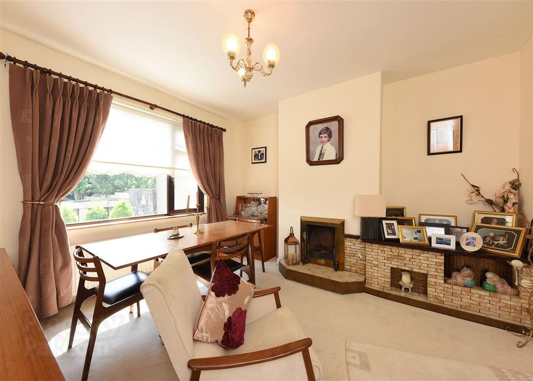 5 Sandymount Drive 8 of 62