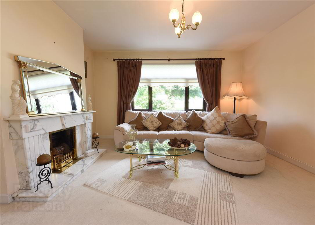 5 Sandymount Drive 11 of 62