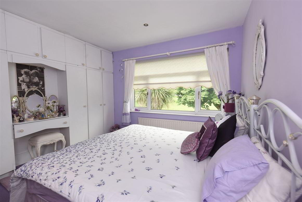 5 Sandymount Drive 20 of 62