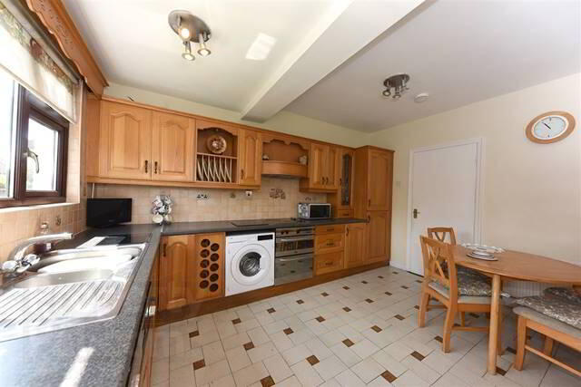 5 Sandymount Drive 37 of 62