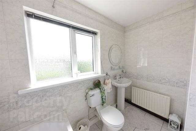5 Sandymount Drive 53 of 62