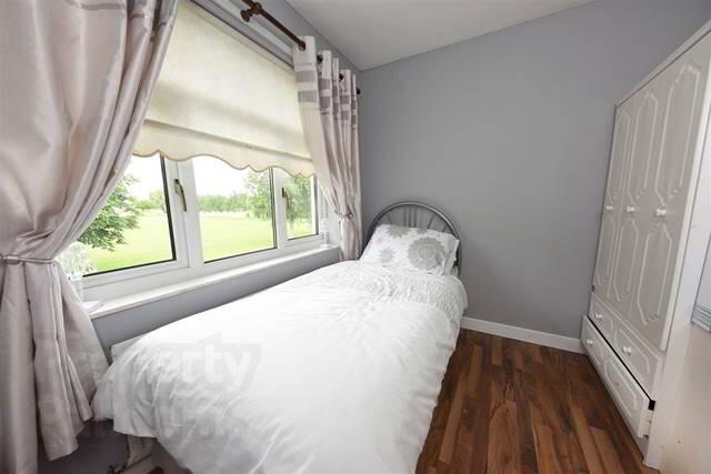 5 Sandymount Drive 52 of 62